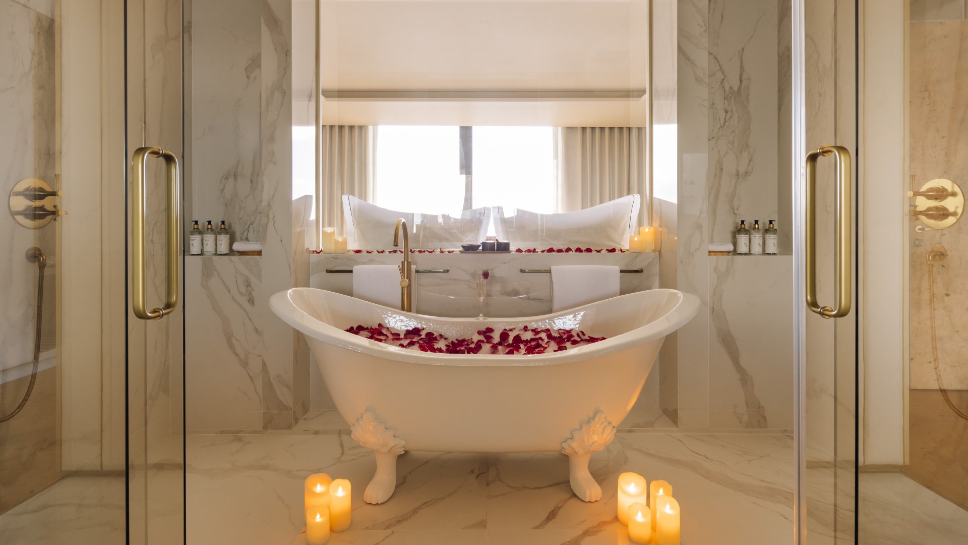 The-Reserve-Experiences-Luxury-Romantic-Bath-1.jpg