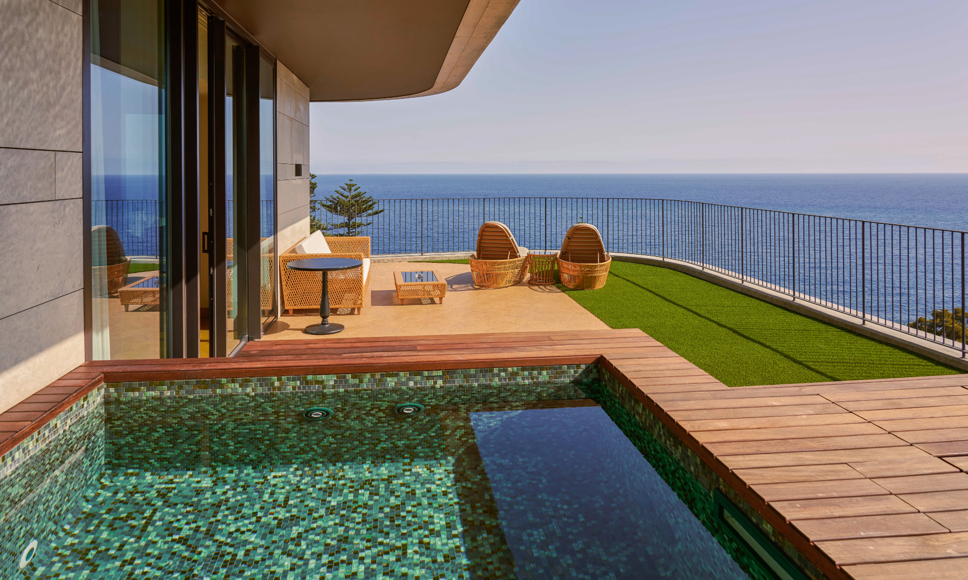 the-reserve-pool-suite-12.jpg